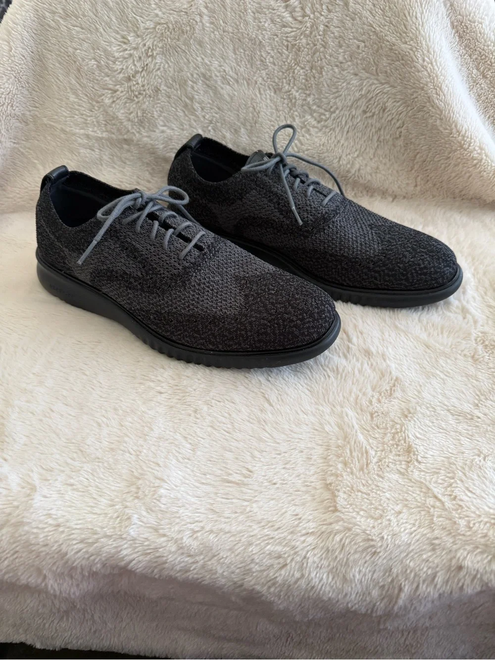 NWOB COLE HAAN x ZEROGRAND Gray Black Stitchlite Wingtip Knit Oxford Sneakers